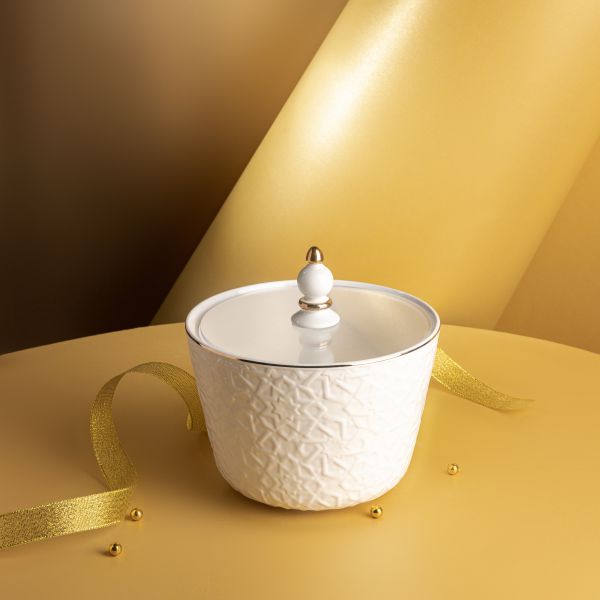  Medium Porcelain Vase From Crown - Gold